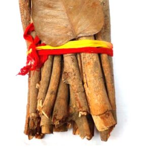 pipal ki lakdi
